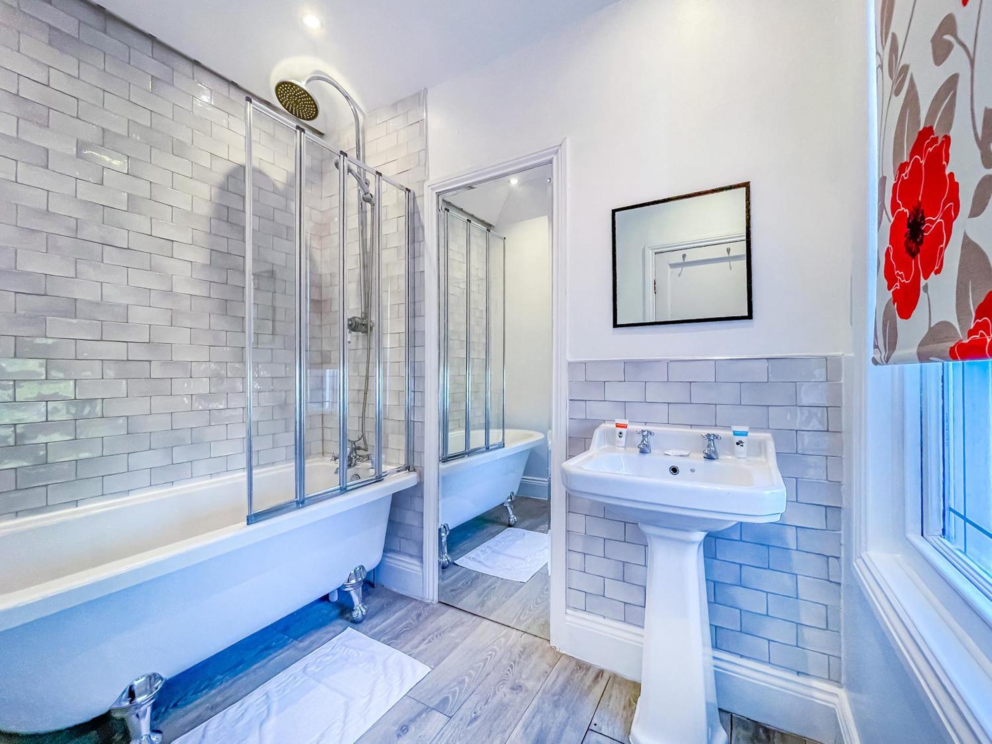 *Rf9Bc* For Your Most Relaxed & Cosy Stay + Free Parking + Free Fast Wifi * 利兹 外观 照片